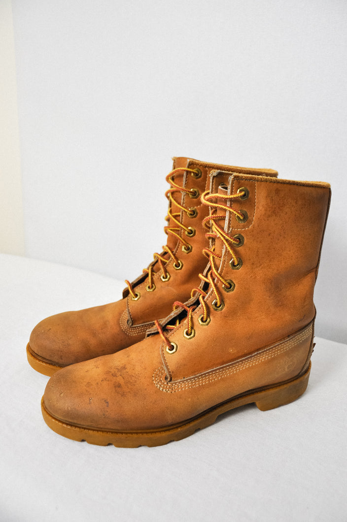 Vintage Timberland 9-Eye Wheat Boots | Size W8.5/9 or M7/7.5