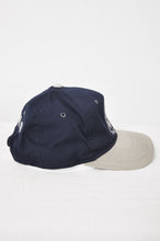 Charger l&#39;image dans la galerie, Vintage Georgetown University Hoyas Snapback Hat