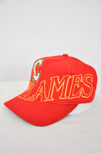 Charger l&#39;image dans la galerie, Vintage Calgary Flames Spell-Out Snapback Hat