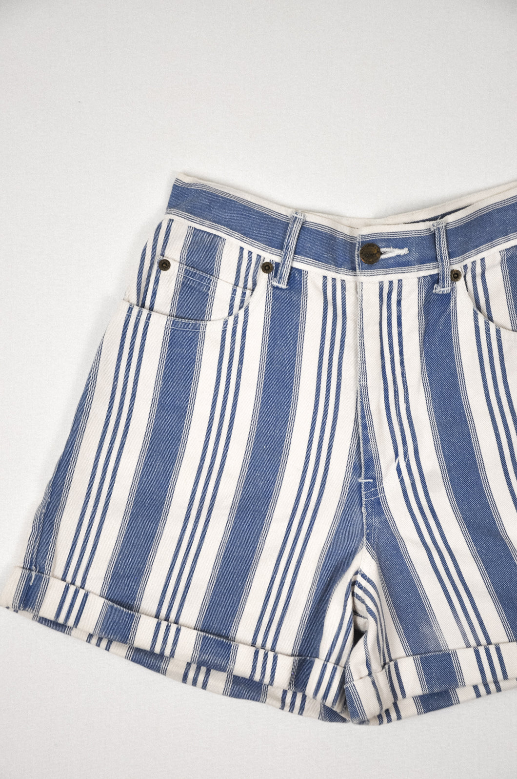 Vintage Denim Stripe Shorts | Size 26