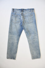 Load image into Gallery viewer, Frame Le Pixie Slouch Jeans | 30&quot; Waist