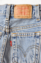 Load image into Gallery viewer, Vintage Levi&#39;s 550 Jeans | Toddler 5