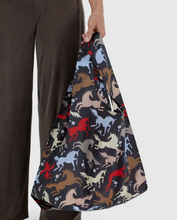 Charger l&#39;image dans la galerie, Standard Baggu | Horse Cut-Outs