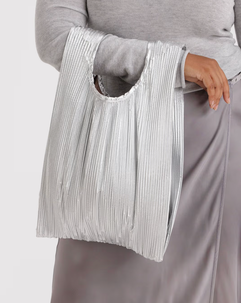 Pleated Baggu | Chrome Metallic