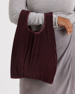 Pleated Baggu | Mahogany
