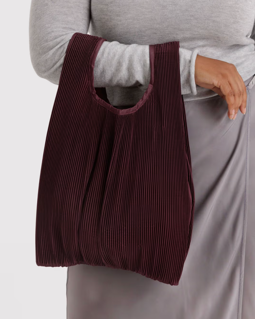 Pleated Baggu | Mahogany
