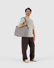 Charger l&#39;image dans la galerie, Small Cloud Carry-On | Black &amp; White Gingham