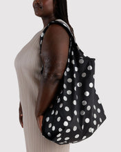 Load image into Gallery viewer, Big Baggu | Silver Metallic Polka Dot