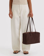 Charger l'image dans la galerie, Medium Nylon Bowler Bag | Coffee