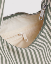 Charger l'image dans la galerie, Small Nylon Meringue Bag | Sage Stripe