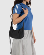 Charger l'image dans la galerie, Small Nylon Crescent Bag | Black