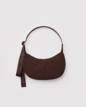 Charger l'image dans la galerie, Small Nylon Crescent Bag | Coffee