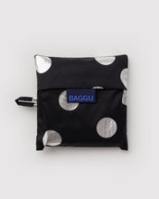 Load image into Gallery viewer, Standard Baggu | Silver Metallic Polka