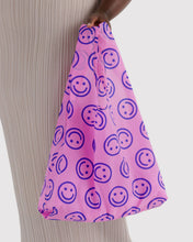Load image into Gallery viewer, Standard Baggu | Pop Pink Happy
