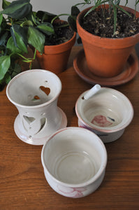 Ensemble de poterie rose
