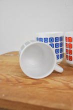 Load image into Gallery viewer, Vintage Retro Milk Glass Mugs | Set of 5