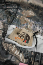Load image into Gallery viewer, The North Face x Gucci Pants | XL