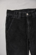 Charger l&#39;image dans la galerie, Pantalon en velours côtelé noir des années 90 | Taille 6 ans